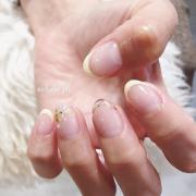 先端クリアが可愛すぎる♡この夏トレンドの「#クリアフレンチネイル」に注目！ -