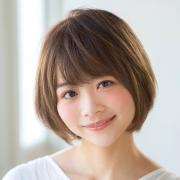 前髪あり＆ショートボブヘアで、ふんわり女らしく。輪郭カバーも！ |