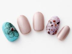 【365日ネイル】繊細なアートで色っぽく…見た目よりも簡単なエレガントネイル |