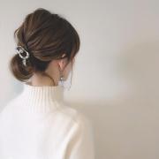 ゴム1本で完成♡色っぽかわいい大人の時短へアレンジ -