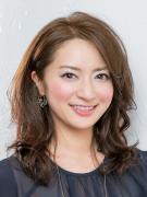 ブルーアッシュで透明感を手に入れよう！ブリーチなし暗めでも楽しめるキレイヘアカラー