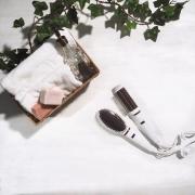 忙し女子必見♡時短ヘアアレンジが叶うブラシアイロン「LAVIEL」が使える！ -