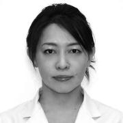 深爪に注意！正しい切り方と理想のピンク爪に近づけるケア法、アイテムをご紹介 |