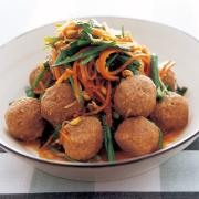 ジューシーで冷めても美味！定番料理「肉団子」の絶品アレンジレシピ10選 -