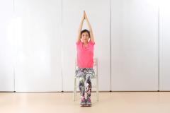 下腹を引きしめてお腹痩せ！  オフィスでできる&rdquo;椅子ピラティス&rdquo;＿３|＠ビューティ