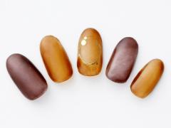 【365日ネイル】深い秋色をクリアな質感で奥行きを…ニュアンスで魅せる秋色ツートンネイ