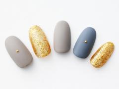 【365日ネイル】マット×ラメで魅せる！質感の違いを楽しむ秋モードネイル |