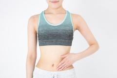 デブ菌を退治してポッコリお腹をスッキリ！ 便秘解消&ldquo;腸&rdquo;ストレッチ|＠ビューティ