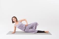 内ももに隙間がほしい！太ももひきしめストレッチのやり方|＠ビューティーガール