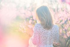 【保存版】目指せ、背中美人！人気のストレッチ法やアイテムまとめ|＠ビューティーガール