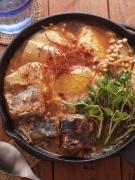 簡単＆栄養たっぷり♡「おひとりさま鍋」レシピ8選 -