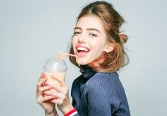 気になるむくみもお手軽ケア！ おすすめドリンク5選|＠ビューティーガール