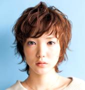 2019年秋冬はウルフカットで大人カジュアル｜レングス別おすすめヘアカタログ＋アレンジ法