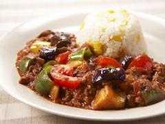 夏野菜のダブルトマトカレー|＠ビューティーガール