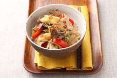マイタケと豚肉相性抜群！ 簡単しょうが焼き丼|＠ビューティーガール