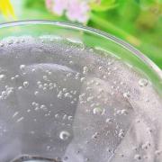 シュワシュワ爽快な炭酸が、ダイエットに美肌に疲労回復に！ | ビューティーガール