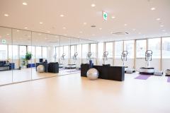   【メディカルフィットネス】医療法人監修のエクササイズで新生活をより健康的に！|＠ビ