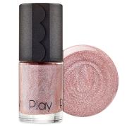 大人可愛くて好感度抜群♡ニットに合う「ピンクネイルポリッシュ」7選 -