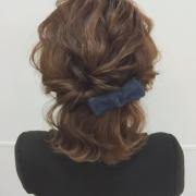 年末年始のイベントシーンに♡ボブ向け「華やかヘアアレンジ」8選 -