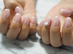 さり気なさが決め手♡大人のお正月ネイルは“上品＆華やか”に -