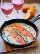 簡単なのに褒められる！スキレットで作る絶品おつまみレシピ8選 -