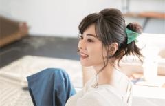 三角クリップを使ったおしゃれアレンジ｜大人女子におすすめの簡単ヘア♪ |