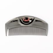 ラブクロムのコーム｜人気のプレミアムブラックの評判や口コミ、使い方をご紹介 |