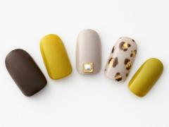 【365日ネイル】3連休初日は“ちょい攻めモード”で活動的に♪ こなれカラーが織りなすアニ