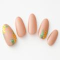 【365日ネイル】旬のイエローをちょい足し！　春気分の小花アート×ベージュネイル |