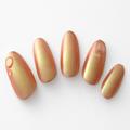 【365日ネイル】シンプルなのに上級者な手元に！　柔らかく温かみのあるミラーネイル |