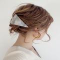 便利でおしゃれなヘアアクセ3選　不器用さんでも簡単に使える！ - ビューティーガール