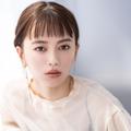 ピンを使わないまとめ髪を覚えたい！［山本舞香×北原果］無造作なこなれシニヨン -