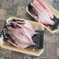 汚れない、臭くない、魚の干物の食べ方。フライパンで「干物炊き込みごはん」 « ビューテ