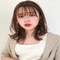 冬の髪型はセミロングで決まり♡小顔に見せる大人女子のトレンドスタイル特集！ - ビュー