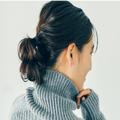 まとめ髪が時短で華やかに！最新ヘアアクセ使いこなしテク４選 -