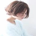 アッシュグレーってどんな色？明るめでも暗めでも魅力たっぷりなヘアカラー見本集 - ビュ