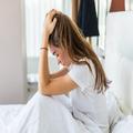 脳の疲労に“動く瞑想”で頭と心がスカッ！睡眠の質も高めるおうちエクササイズ | ビュー
