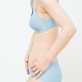 下腹ぽっこりの原因は「内臓下垂」その解決方法とは？ | ビューティーガール