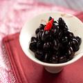 今年のおせちの黒豆は自分好みに♡ふっくらつやつや黒豆の作り方＆アレンジレシピ - ビュ