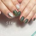 グリーンのネイルが人気急上昇！オシャレさんを惹きつける魅力とは -