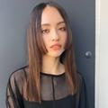 前髪なしのロングのストレート×姫バングは小顔見せ効果抜群 |
