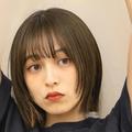 サイドバングで小顔見せ！大人ナチュラルな、長めレングスのボブ｜最旬ヘアカタログ |