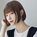 ぷつっとラインのミニボブでこなれ感を！目力UPのトレンドヘア｜最旬ヘアカタログ |