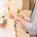 「貧乏くさい結婚式だねぇ」イヤミな義両親に、温厚な夫がブチ切れた瞬間／義実家・家族